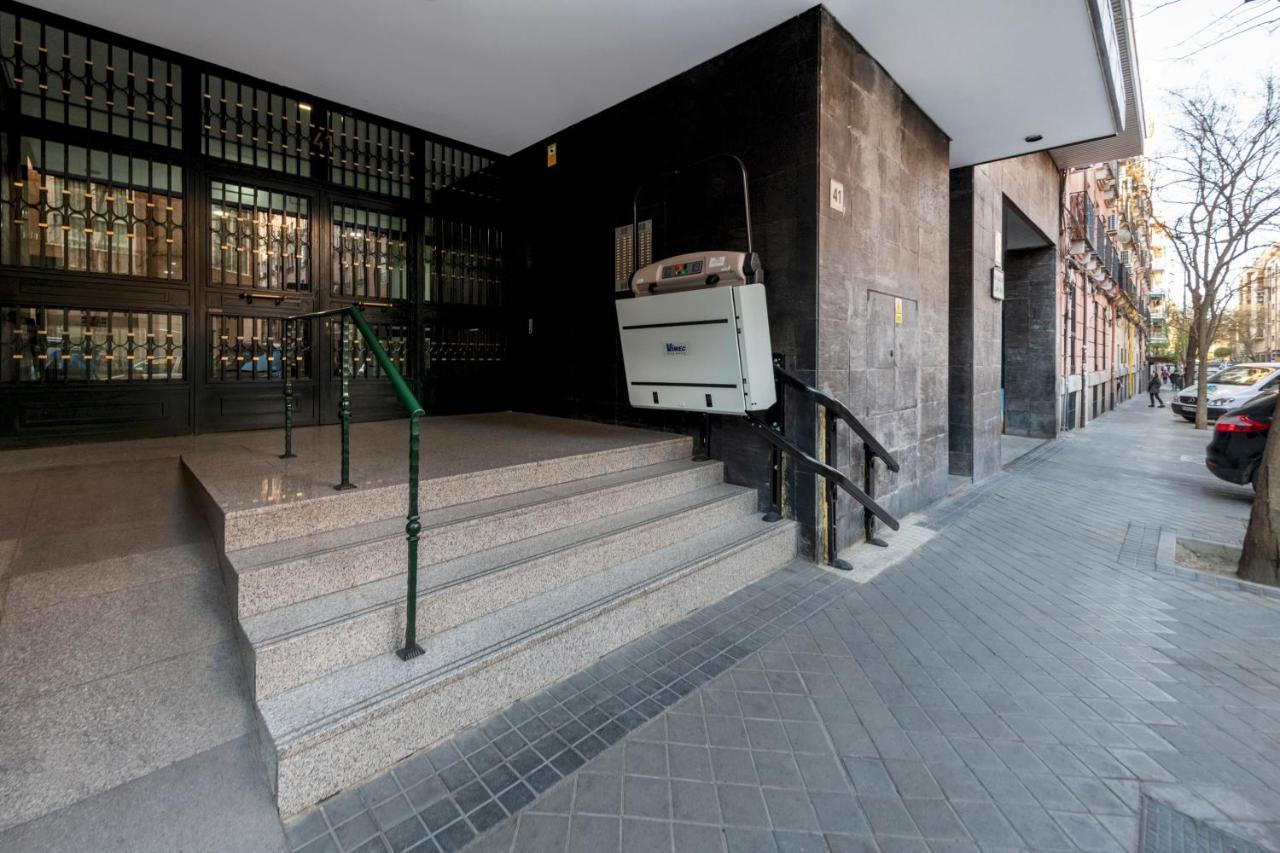 Mintystay - Granada 41 Madrid Bagian luar foto